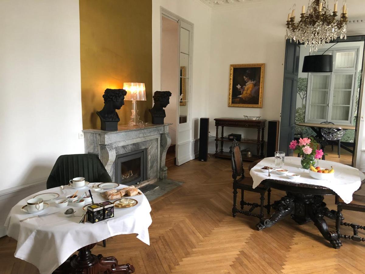 Hotel Aux Marquises Saumur Esterno foto