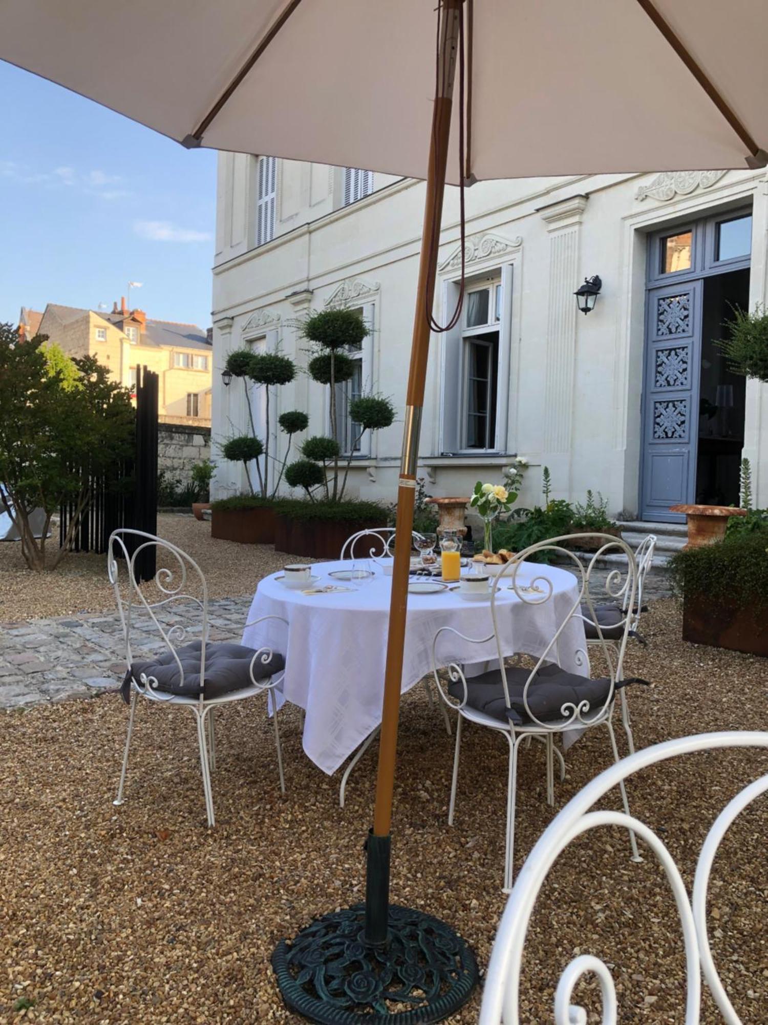Hotel Aux Marquises Saumur Esterno foto